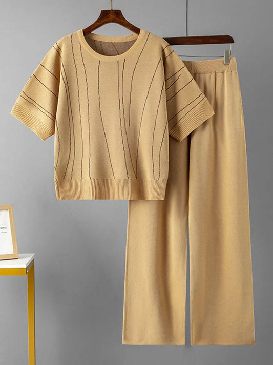 Alora Knit 2-Pieces Suit